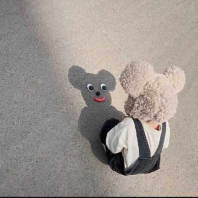 uvofiyuv's profile picture. Blockchain security expert empowering new users