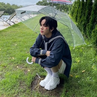 𝒎𝒚 𝒘𝒐𝒓𝒍𝒅 𝒕𝒖𝒓𝒏𝒔 𝒚𝒆𝒍𝒍𝒐𝒘 𝒘𝒉𝒆𝒏 𝑰’𝒎 𝒘𝒊𝒕𝒉 𝒖
.
𓄸 only fan gurl acc ˎˊ˗