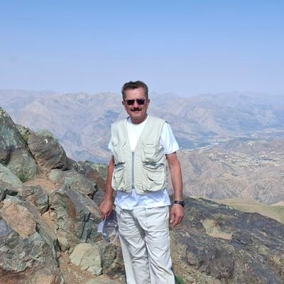 SZiaii's profile picture. 