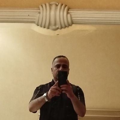الحمدلله
🇪🇬 مصري جدا وبكره الظلم بكل انواعه وكل مشتقاته وتحت اي مسمي
كنت مدرس فلسفه ومنطق واحيانا علم نفس
اظن الرساله وصلت 🌹♥🌹♥😂http://nasser.sarah