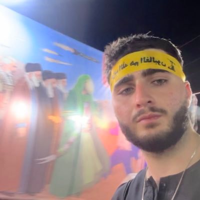 Child of the south 🇱🇧💛 هيهات منا ذليلاً • politics of a cab driver