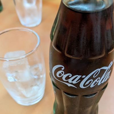 趣味あかです
仲間募集中です🤗
食べる事が好きです✌️
コーラ大好き😍
ピカチュウかわいい✨
ジャグラー🤡
海物語🪸