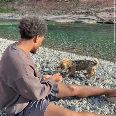 film and art enthusiast / I write movies reviews and novels / tout ce qui m’entoure me passionne. ig/snap/letterboxd : joykevinbile