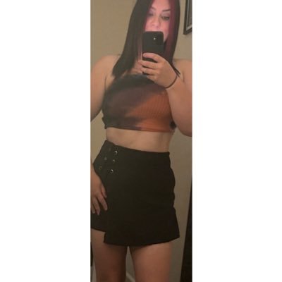 🇬🇧👩🏻Raver/Rocker 🎸 Arsenal ⚽️, Horror film addict🖤 Unfiltered gobshite who swears too much😇 cancel culture/woke BS, fuck off! NO DMs🖕🏼