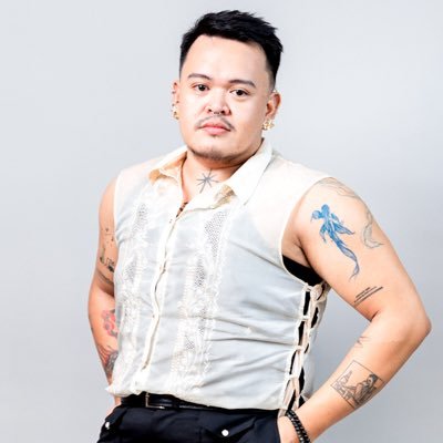 A photo, video, and design gae from Mauban, Quezon (now in QC). A storyteller.
