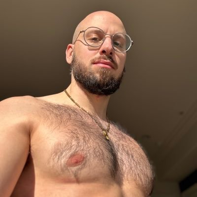 only reply to dirty good sl*t that is ready to books for an unforgettable session no game no bs.. go straight to the point!!!!