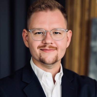 ekspert komunikacji | trener | medioznawca | wykładowca uniwersytecki