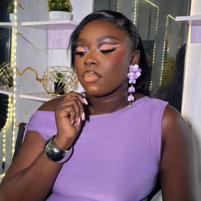 Executive Assistant || Agricultural Extensionist || Entrepreneur || •Aspiring Woman in Tech• I love to cook and I’m so much in love with JESUS!!!🤭💜