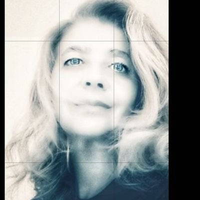 Costruite muretti, non muri.
E poi sedetevi a guardare il cielo.
Silviabar