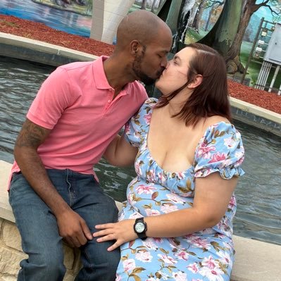 2k Streamer!!! @HKLGamingFamily
!! Drop a follow-on Twitch K1NGW3SS.
Also, a proud father to a beautiful daughter.