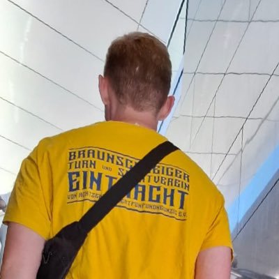 Braunschweiger Turn- und Sportverein Eintracht von 1895 e. V. 💙💛 / 🇳🇱/ Amsterdamsche Football Club Ajax 🤍❤️