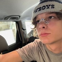 zipper (@zipperdippers) 's Twitter Profile