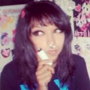 woke dyke I love my wife @icepoplolng but I made @gunlickmod im Puerto Rican ESP ENG I indulge in a lot of fandoms