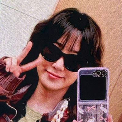 nesta casa servimos aos emmy winners park eunbin e the king's affection • 빙고 + 로밍 • @eunbincaptor