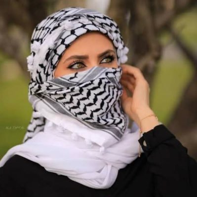 I am Nora Zaki, a Palestinian from Gaza. I ask the people of humanity to donate to me and my family to restore our lives again 🙏