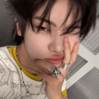Renja.🧃 (@physicophobic) 's Twitter Profile