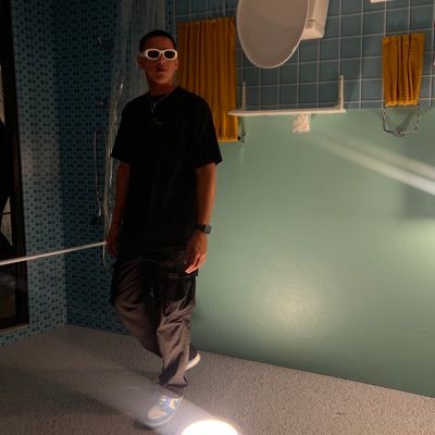 Jeffrey_1412's profile picture. Real con los que son reales. Familia primero después lo demás ♥️