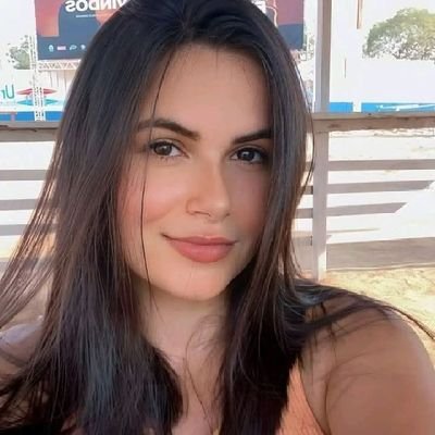 Alisha14285's profile picture. Here are some USA News Twitter description examples you can post right away 👇

1. Breaking News Style
🇺🇸 BREAKING: President Biden signs new economic relief