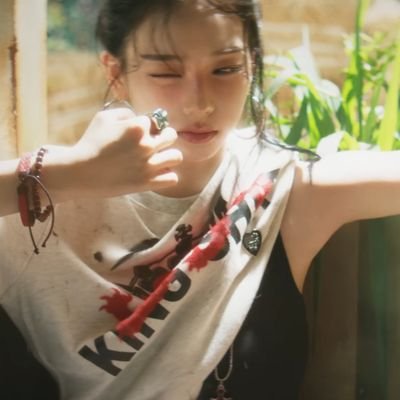 —·' wish everyday will be great for you '·— @sunflowerjaaa @_mindtiya @fbananai @aespa_official🪡🧦✨