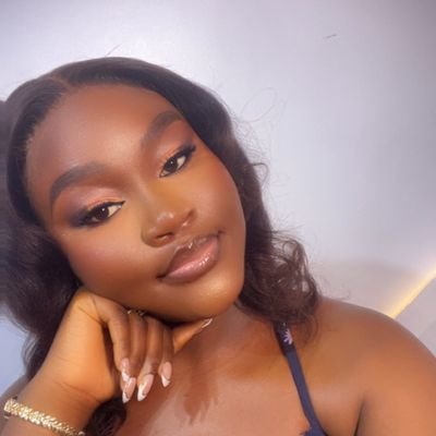 || Christ's Lover
|| Lawyer girl
|| Book enthusiast.
I love Teas