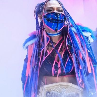 When you’re a world-renowned sensation, your arrival will tremble those who seek to be the best. Aura is what describes the beautiful madness. parody.