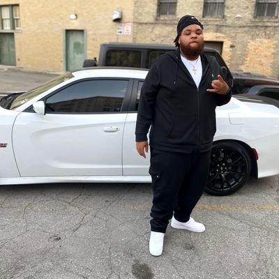 WAHNN IM S.G.K 👑😎|
|NAWF SIDE 59 HTX 🤘🏽|
A DREAM CHASER THAT WON'T QUIT 🗣🚫|
MENTOR🧠📈/COMEDIAN😆/VISIONARY ARTIST🎼🖼/MR.DOITALL💥🙏🏽