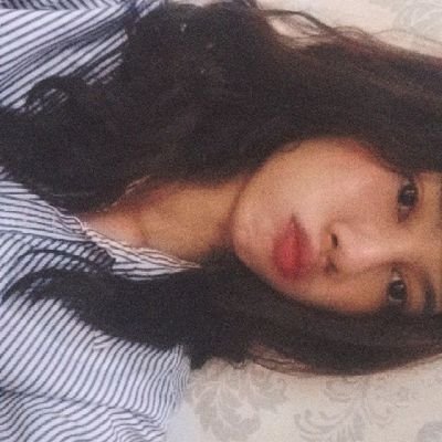 kajoewth's profile picture. jangan kasih tahu mamah