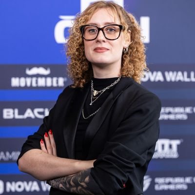 Programme Director Valve @BLASTtv //📧anne@blast.tv // former @TeamVitality @G2Esports //📍Berlin 🇩🇪 // she/her