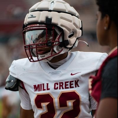 3-Sport Athlete | Mill Creek Hs | Class of 2026 | DB 🏈 • PG/SG 🏀 • 300H : 44.4 🏃♂️| 6'0 160 | Email: @sebrown5053@gmail.com | Phone: 4707072374