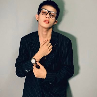 🎦Adult Content creator 🔞||VERSA||20||♊️||4HIRE||Collabs||On PreP//Furdad🐾//TG: https://t.co/80WpRBFEYH ⭐