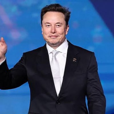 Entrepreneur Spacex • CEO & CTO= CEO and Product architect