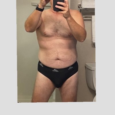 Just an average guy, who is below average in some areas 🤷🏻♂️. Southeast USA is where I call home. Hope you will connect with me: markj14694u@yahoo.com