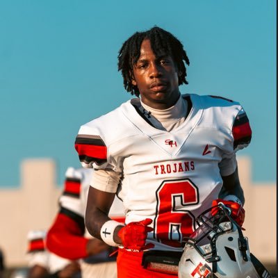 ATH // TX //Co of 2026 //🏈🏃♂️ // 5’8 150lbs liiil.tyren instagram Email: isaiah@gmail.com phone number # +713-930-5798 WR/DB