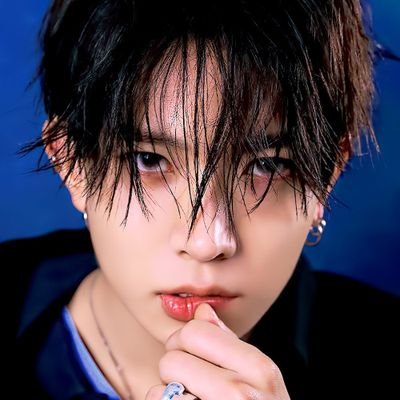 ˗ˏˋ✧ 𝑰 𝒑𝒓𝒐𝒎𝒊𝒔𝒆 𝒕𝒐 𝒍𝒐𝒗𝒆 𝒚𝒐𝒖 𝒖𝒏𝒕𝒊𝒍 𝒎𝒚 𝒍𝒂𝒔𝒕 𝒃𝒓𝒆𝒂𝒕𝒉 #이희승🪽✧┊♡
˖ ་ 💭 𝐬𝑜𝑓𝑡𝑖𝑒 ˶ᵔ ˕ ᵔ˶ 𝑯𝒆𝒆𝒉𝒐𝒐𝒏𝒋𝒂𝒌𝒆𝒊𝒔𝒕 𓍯𑁍ࠬ