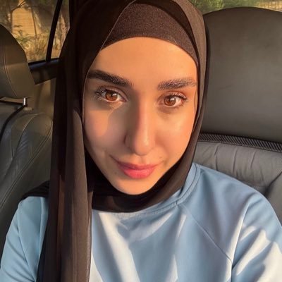 farahachem's profile picture. M2 en économie Financière | Je m’en fous