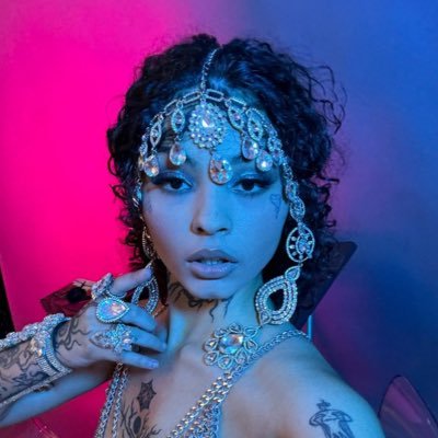 I’m a crazy girl 👧 I play very naughty 👿 games. I can satisfy 🔥your deepest needs 🥶You’ll feel like the king 🤴 that you are, when A girl like me love’s ❤️U