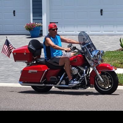 Florida Conservative 🇺🇸America First 🇺🇸. Make America Great Again!! 🇺🇸We are Penn State! Eagles 🦅 No DM’s IFBAP