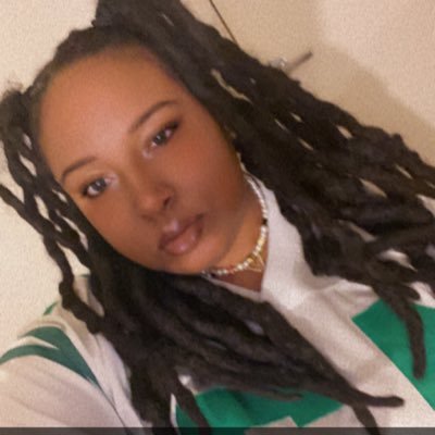 happiness is my favorite accessory . music addict | badgalRih Stan account . Snapchat: taitrippy | IG: taitrippy92. ♊ 💎 dm for promo 🤑