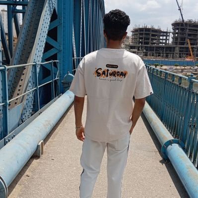 stock proker💸
accountant 🧑💻
real state consultant 🏡