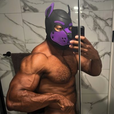 5’10” 235lb power vers muscle pup | Bsky: PupPrismo