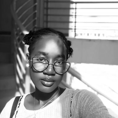 AdesolaAkano's profile picture. Helping students-led startups & digital creatives cut the noise → clarity, storytelling & digital communication 

https://t.co/0FwyWj1urk __brand Audit