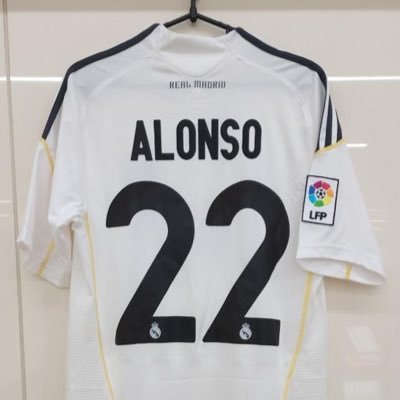 022n8miTmW8990's profile picture. Orangestar好き|e-football無課金勢🔥|無言フォロー多めです💦イーフト・サッカー垢はフォロバ|世界一のミュウ好き|東方、ボカロ、アニメも好きです〜