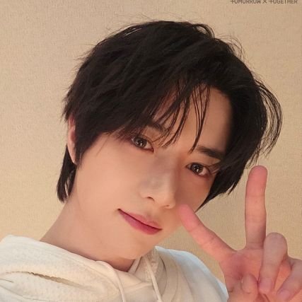 🍀ㅤ﹒ @ beomgyu ﹕☆
ㅤ ﹟mizuena · ♡ㅤ࣭ ㅤׂ 𐔌՞. .՞𐦯 𓂃 : ᯓ infp? . alnst ! ﹐🐞 ,, | baby moa