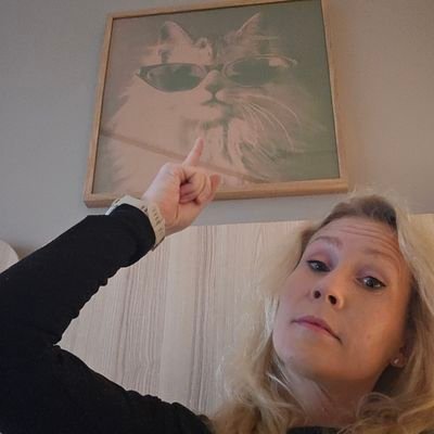 Hän/Se. 🇫🇮🇸🇪🇺🇦 ST-läkare. ⛔️ DM. Ignorerar dumheter och medvetna missförstånd. The dead know only one thing, it is better to be alive. ☠️