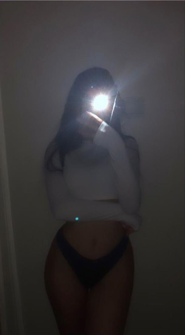This is simply a spam page... Kindly check out my real account @Gabbyycaky