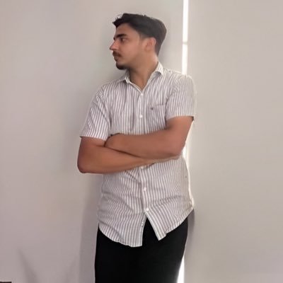 AayushSri444's profile picture. 19 | Full Stack