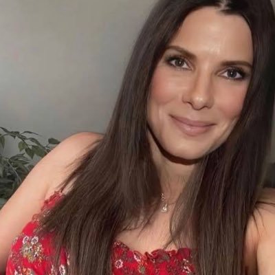 Hopefully I can found one of my favorite fans on here and have a private conversation with just to be keeping my company and have a special relationship with