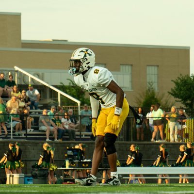 ST.X | DB/FS |✉️:maricarroll8@gmail.com| ‘27|GPA 3.7|HT- 5’11 WT- 165|40:4.4|📞: 5029360487| 3⭐️60m - 7.2|200m- 22.4|100m-11.2 AGTG🙏🏽