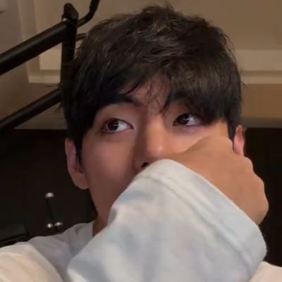 𖹭 who is my heart waiting for 𖹭 :): 𐤀
☆@phuwintang