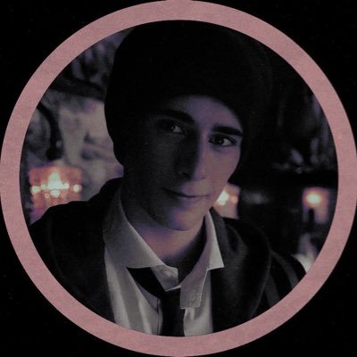 SHAD0WEDMIND's profile picture. ⠀ ❝ you're not going to believe the 𝚍𝐢𝐫𝐭 i heard about your new roommate , she e͟𝗮𝘁𝘀 𝗁𝗎𝗆𝖺𝗇 𝖿𝗅𝖾𝗌𝗁 ! ❝